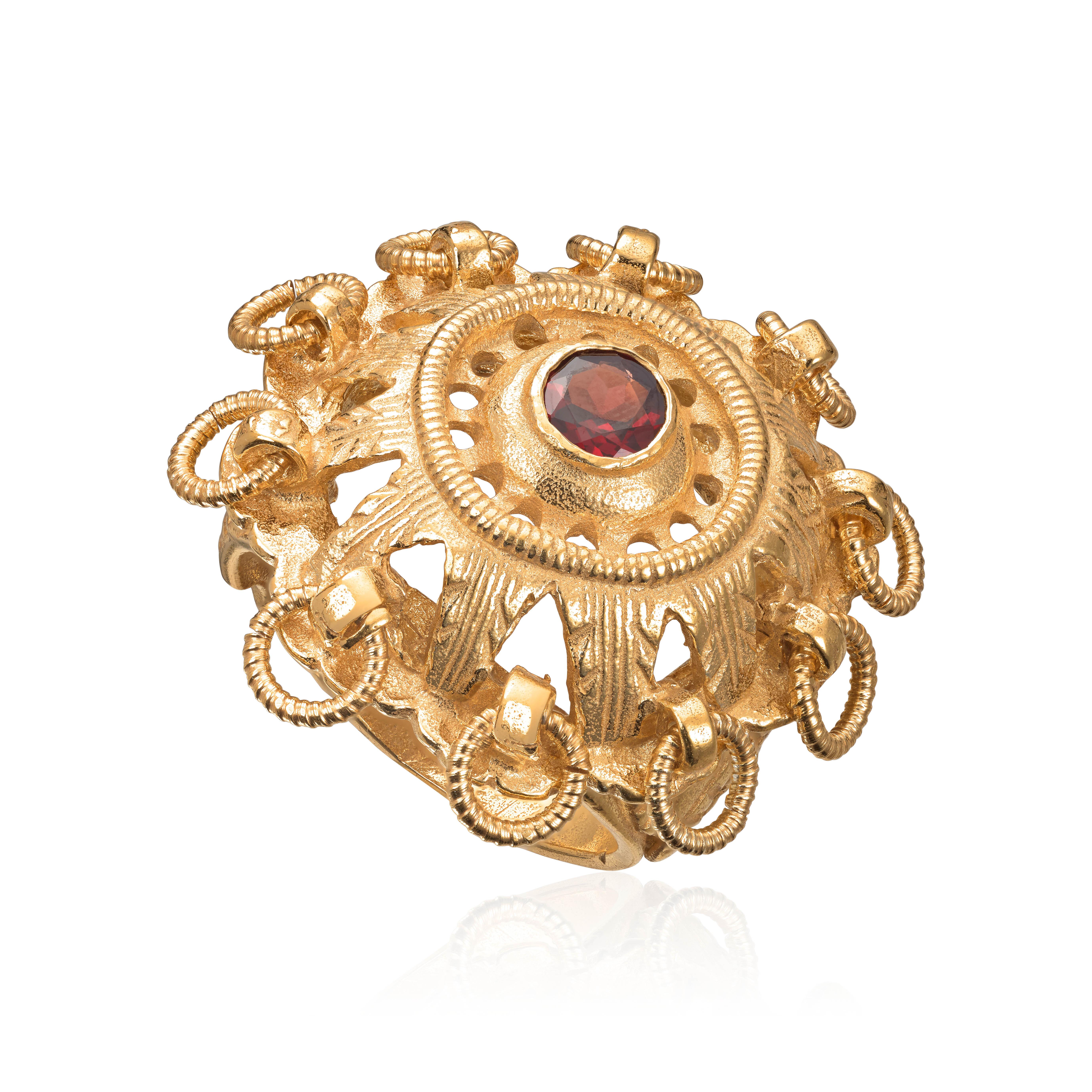 Festering forgylt granat